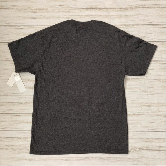 NWT Los Angeles Rams T-Shirt | Size Large - Picture 3 of 3